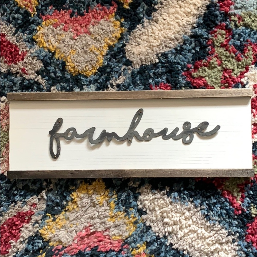 Wooden Farmhouse Sign